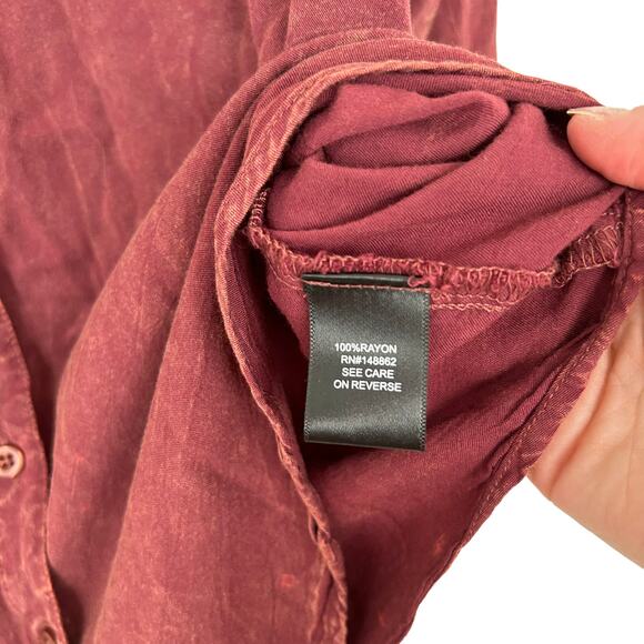 Torrid Maroon Long Sleeve Button Down Blouse Sz 10 - Picture 3 of 6